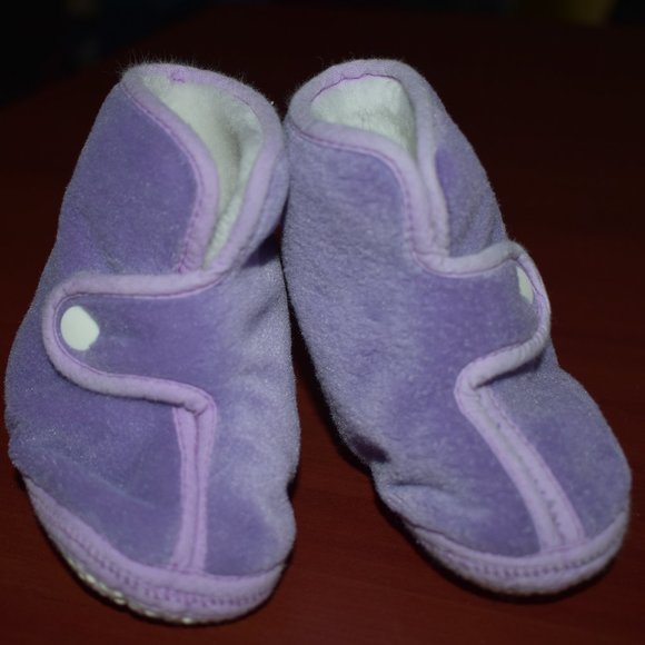 Luna Int'l Baby Girl Purple Soft Fleece Slippers Booties size 3 - Picture 2 of 8